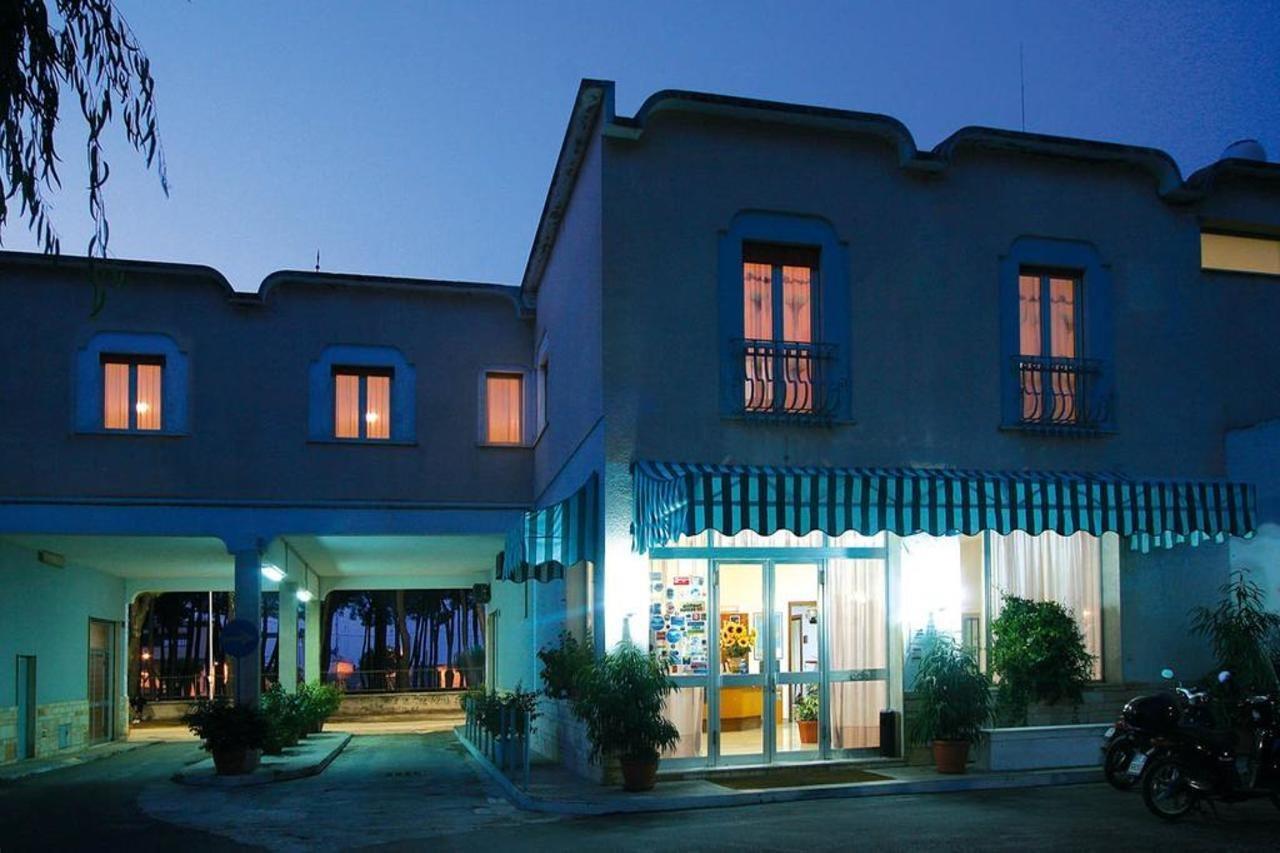 Ananea Tropea Yachting Resort Exteriör bild
