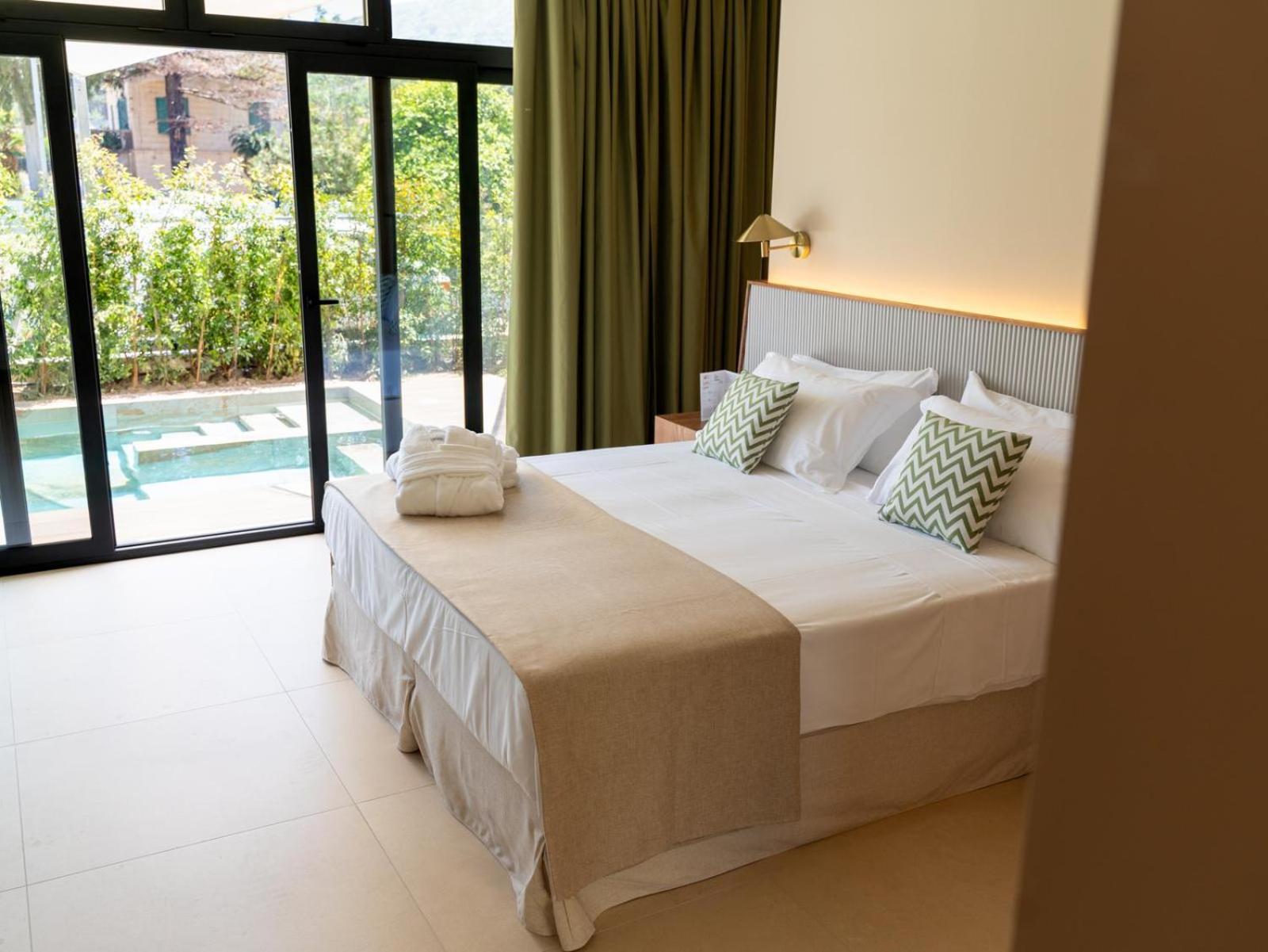 Ananea Tropea Yachting Resort Exteriör bild